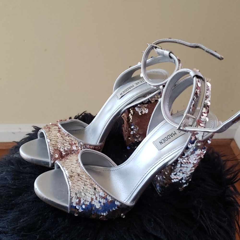 Silver Ritzy Heeled Sandal Size 9